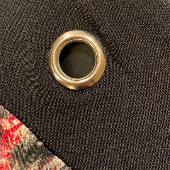 Women’s petite multi colour top - Picture 3 of 5